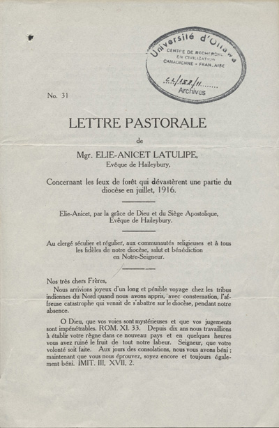 Reproduction de la premi&egrave;re page de la lettre pastorale de Mgr &Eacute;lie-Anicet Latulipe, &eacute;v&ecirc;que de Haileybury (Ontario), concernant les feux de for&ecirc;t dans le Nord de l'Ontario, 1916.